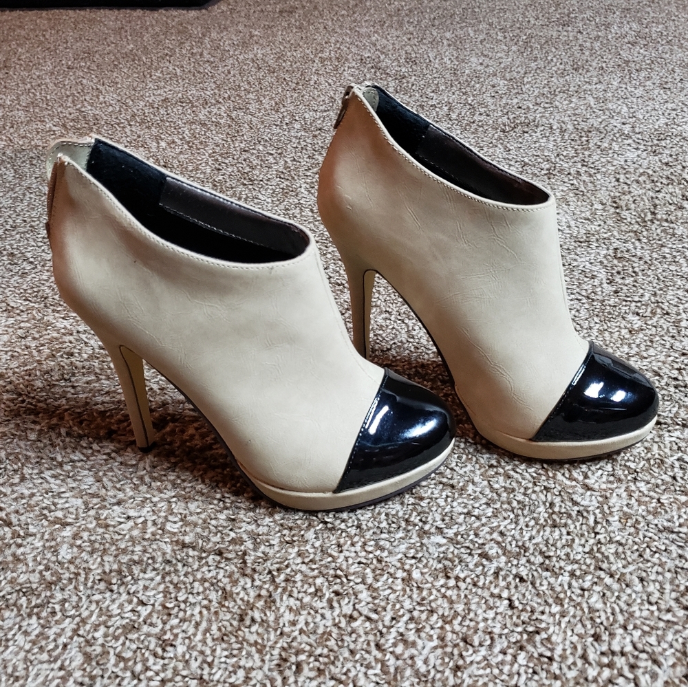 Miss A. Stilettos